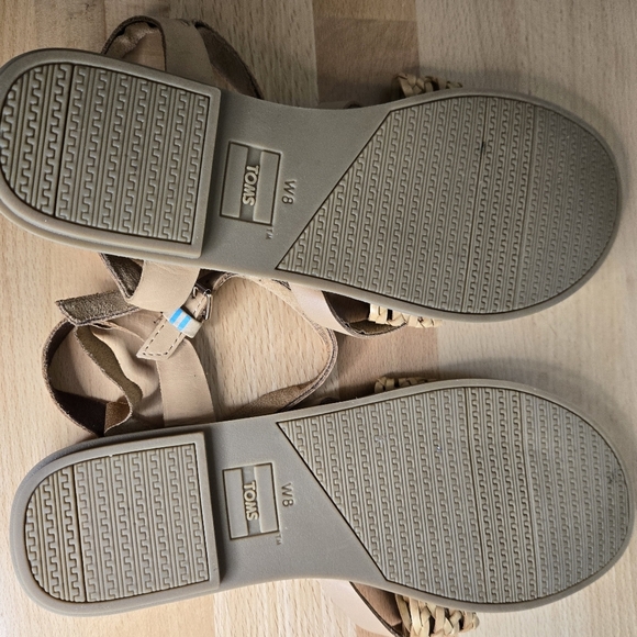 Toms Lexie W8 Women's Tan Strappy Sandals - Picture 10 of 10